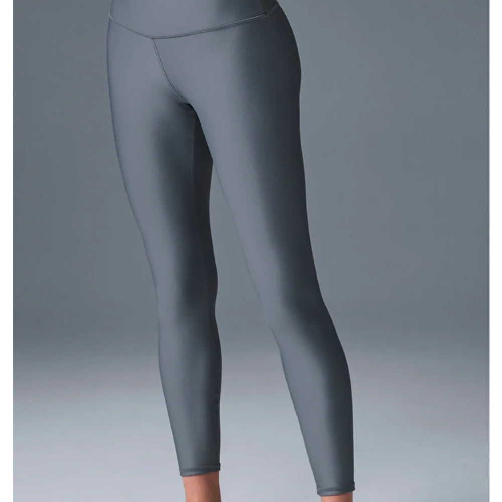 Alo High Waist 7/8 Airlift Leggings in Steel Grey Size M